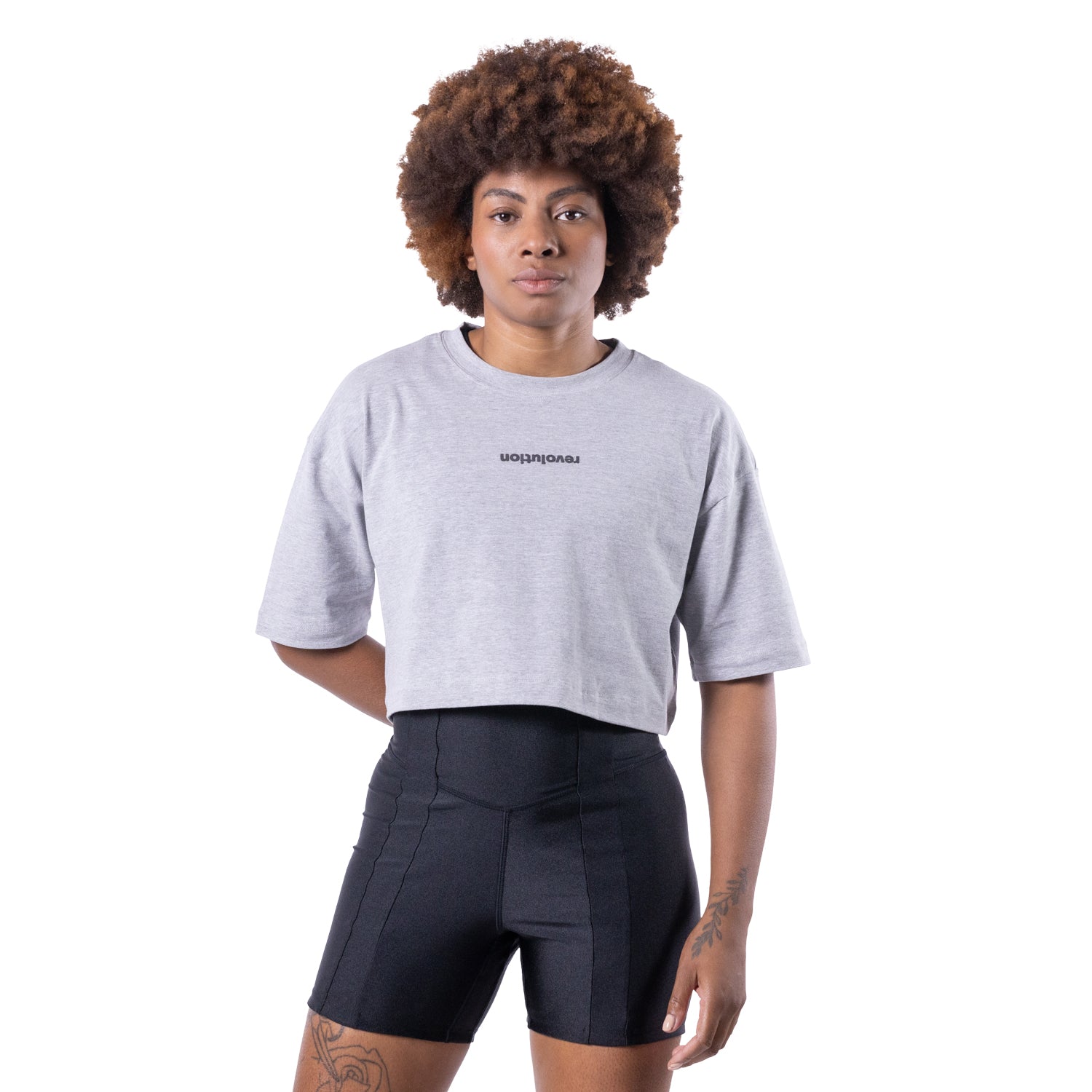 Camiseta cropped manga curta  Revolution Pretorian