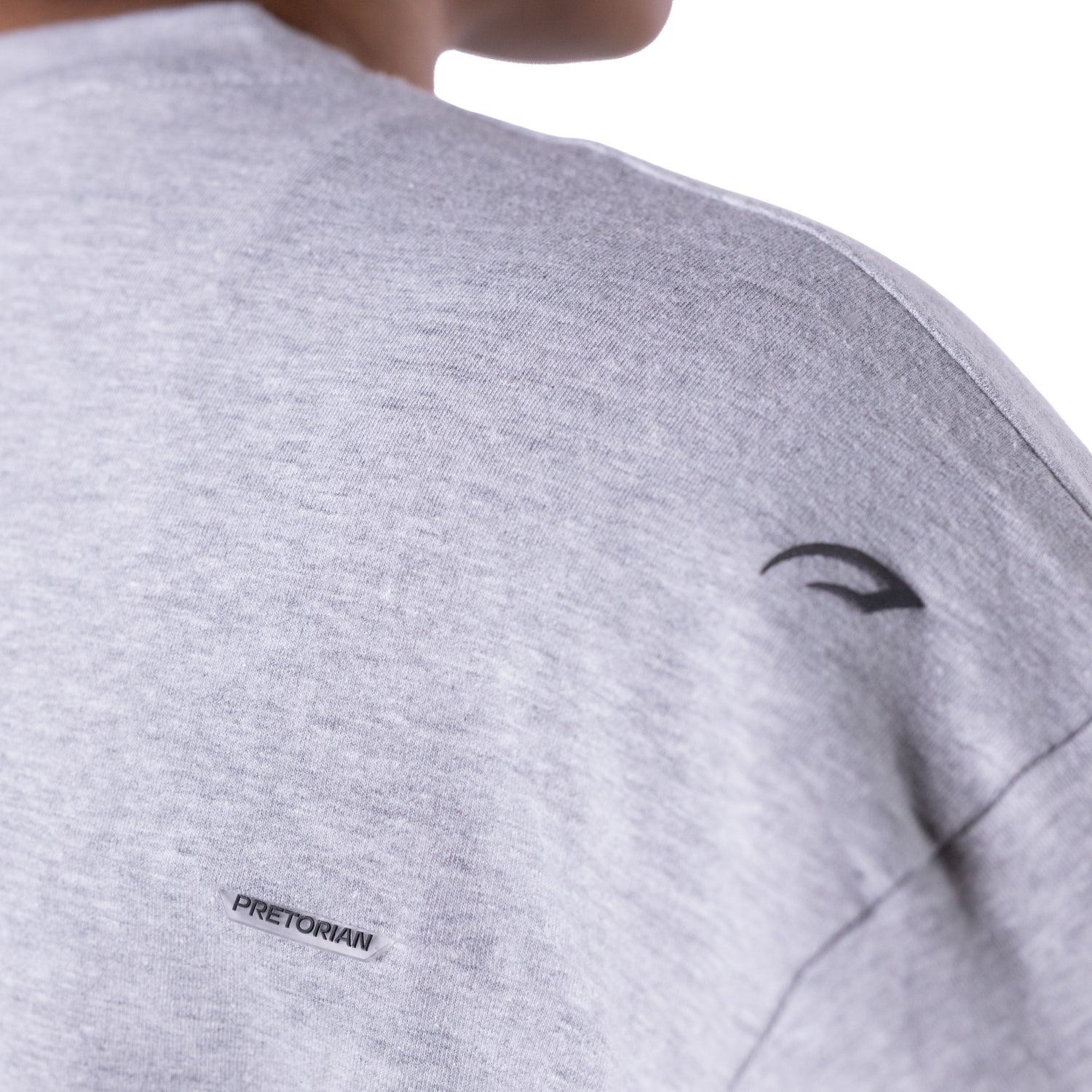 Camiseta cropped manga curta  Revolution Pretorian