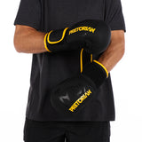 Kit Luva de Boxe e Muay Thai First FX2 Pretorian Com Bandagem e Protetor Bucal
