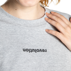 CAMISETA CROPPED MANGA CURTA REVOLUTION PRETORIAN