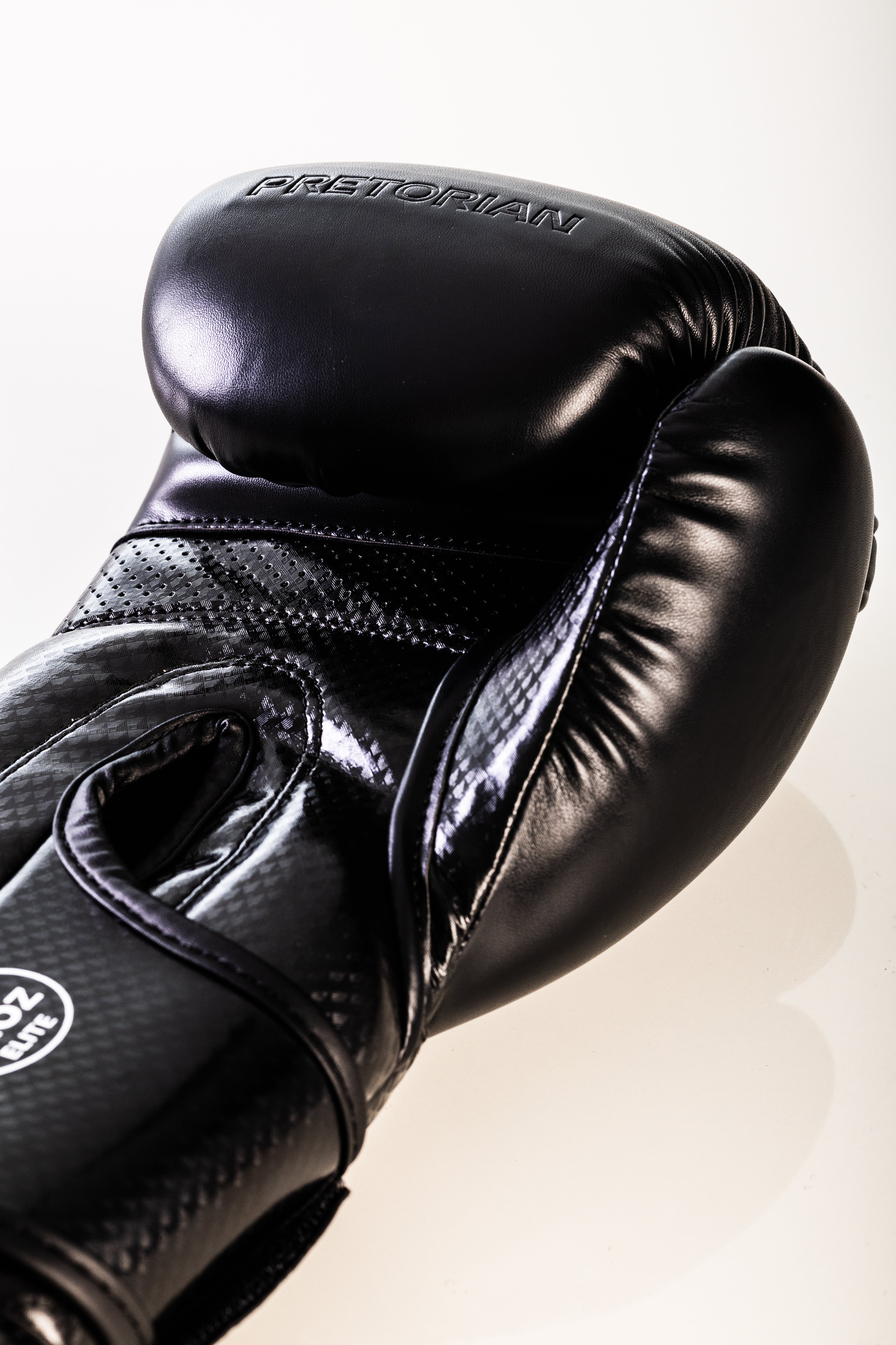 Kit Luva de Boxe e Muay Thai Elite Pretorian