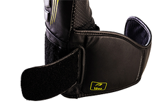 LUVA DE BOXE E MUAY THAI G-FORCE EM COURO PRETORIAN