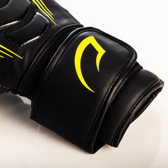 LUVA DE BOXE E MUAY THAI G-FORCE PRETORIAN